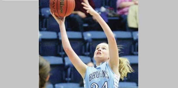 Shoemaker Goes in for the Layup!