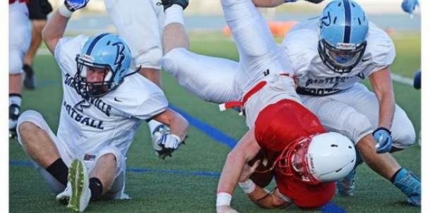 Bruins Make Tackle in Friday Night's Scrimmage.