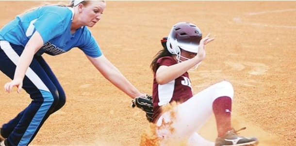 Hennesey Tags Runner Out in Jenks Battle.