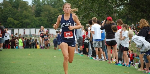 Ashley Barnes Runs to First at Holland Hall!