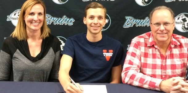 Kyle Ward Signs Letter of Intent to Swim At Virginia!