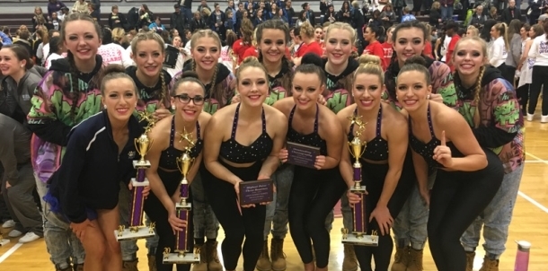 Pom Wins Indidvidual and Group Awards at Lee Summit!