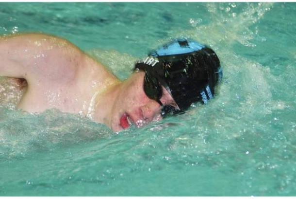 Bruin Swimmers Swamp Foes