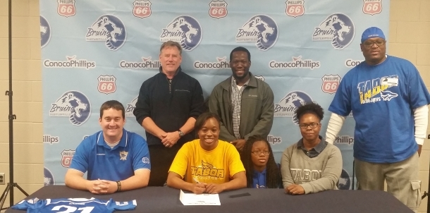 Kayla McKelvin Signs Letter of Intent to play at Tabor!