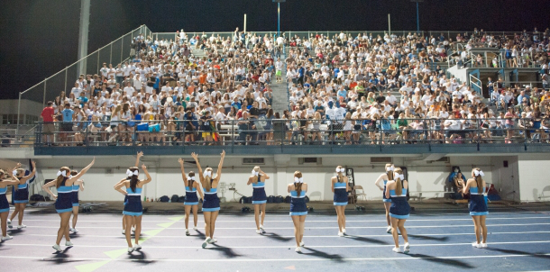 2013 Varsity Cheerleaders Leading Bruin Fans!