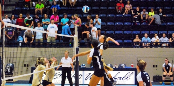 Courtney for the Spike!