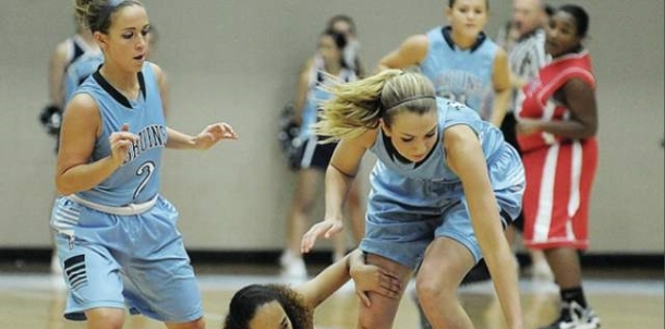 Lady Bruins Roll Over Owasso 55-34