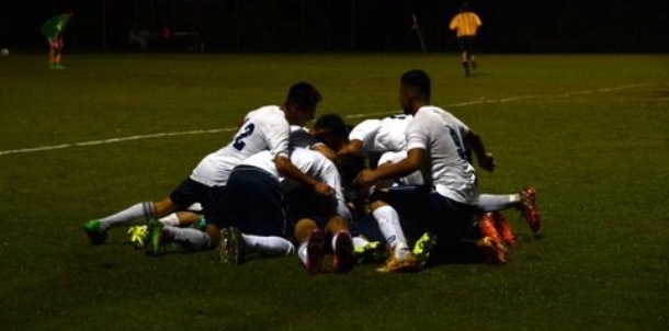 SSS Dog pile after win