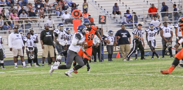 TROJANS RUN PAST BOBCATS!