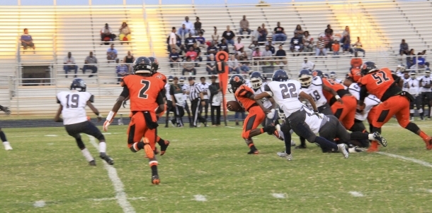 TROJANS RUN PAST BOBCATS!