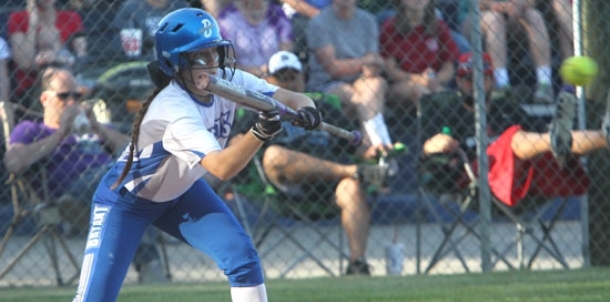 Staton, Williams lead Lady Hornets past Lady Wolves