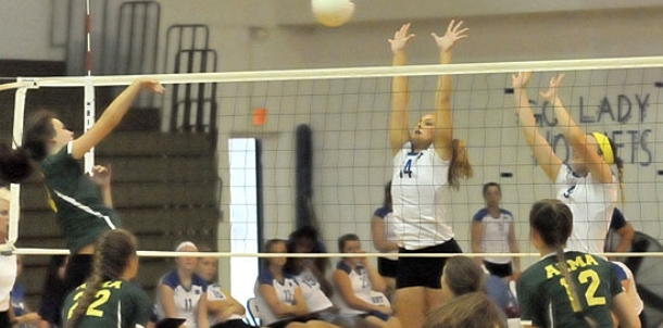 Bryant sweeps past Alma for first conference win
