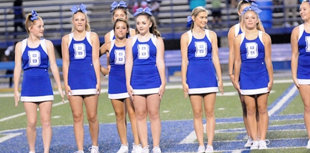 Bethel eighth grade dance, cheer entertain at half