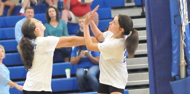 Blue, White seventh grade B teams split pair of sets