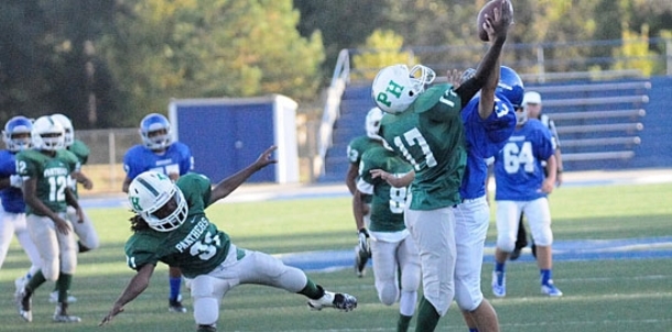 Bryant White whips Pulaski Heights, improves to 3-0