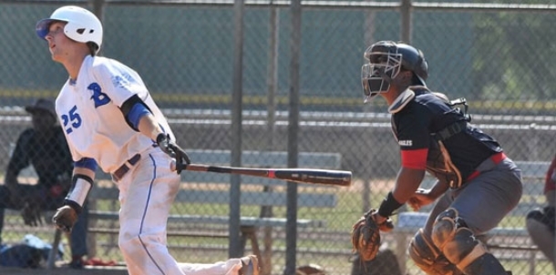 Hornets’ victories on Thursday run win streak to 42, may be longest in the country