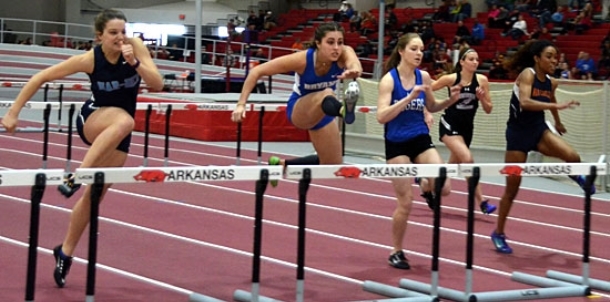 Lewis’ MVP performance paces Lady Hornets’ effort at State Indoor