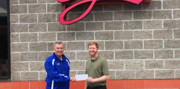 Big Red Stores make donation