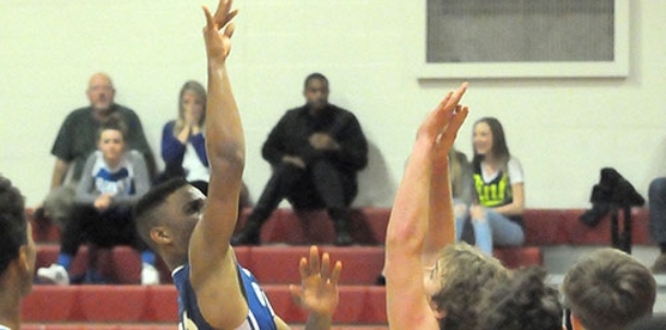 Plagued by shooting woes, freshman Hornets edged by Cabot South