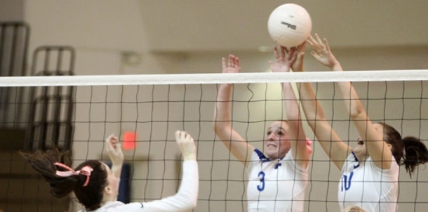 Lady Hornets come through in the clutch, down Lady Pointers