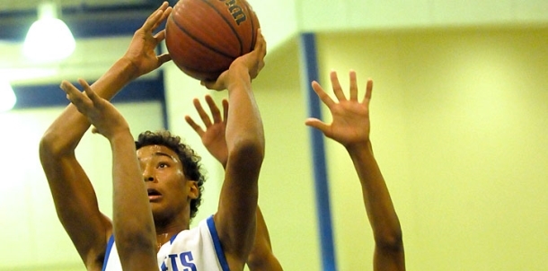 Hornets keep share of second in league by bouncing Cats