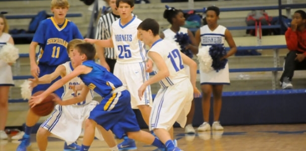 Hornets’ eighth grade team earns win over Sheridan