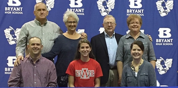 Bryant’s Shelby joins in, signs to run at Arkansas State