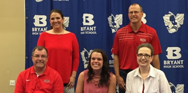 Versatile Selig signs up to join Red Wolves women
