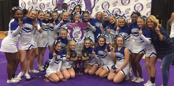 Freshman cheerleaders earn top honors