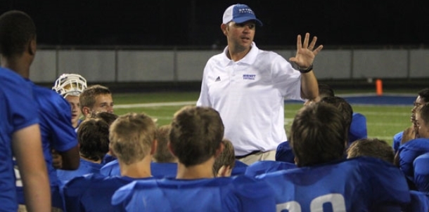 Despite turnovers, Hornets freshmen prevail with shutout