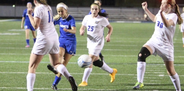 Lady Hornets begin quest for repeat of State championship run