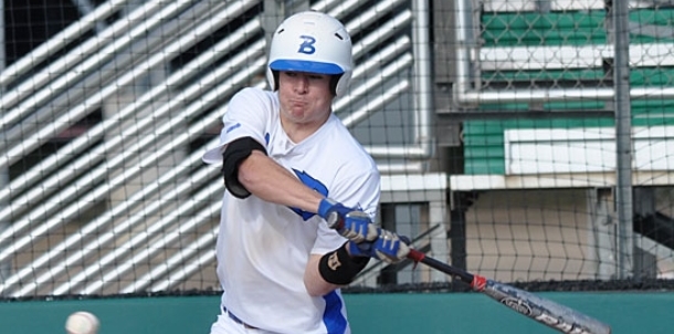 Hornets complete four-game sweep in Texas behind Shurtleff