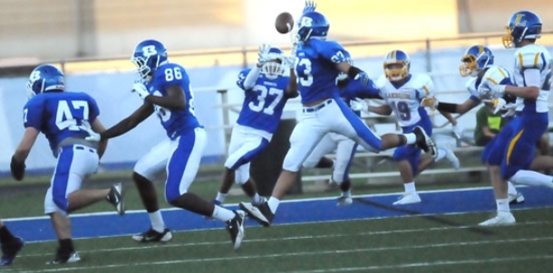 Hornets’ JV dominates Lakeside