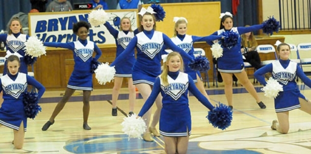 Eighth-grade dance, cheer teams entertain