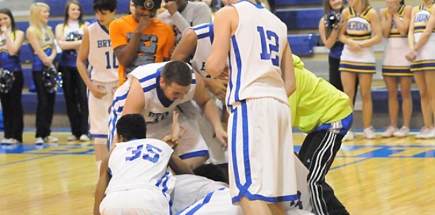 Walker’s buzzer-beater lifts Bryant JV