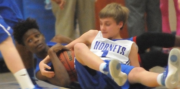 Blue-White eighth grade boys game