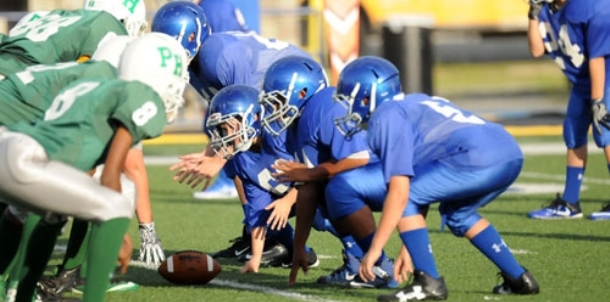 Late TD drive helps Blue seventh grade earn tie