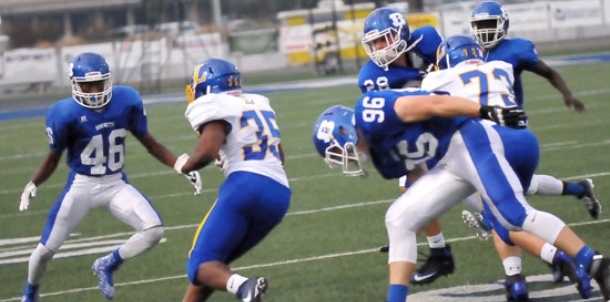 Defense makes 24-23 lead hold up for JV Hornets