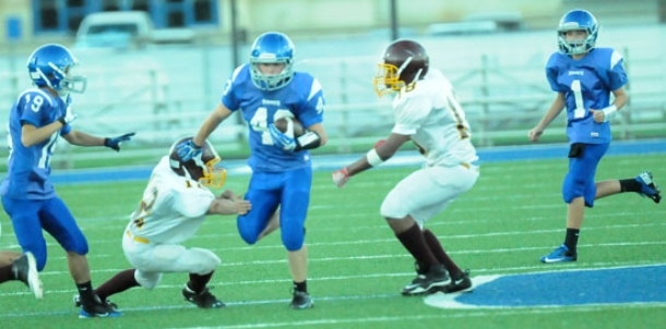 Bethel B team whips Wolves in eighth grade game