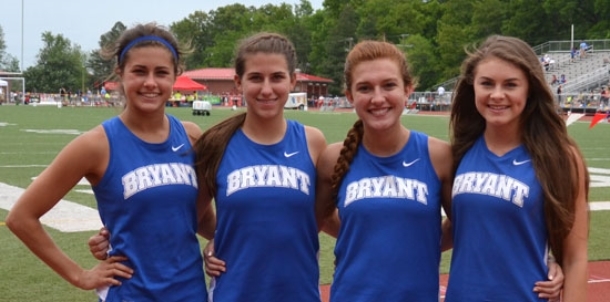 Murdock paces Lady Hornets at State meet