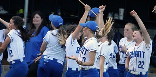 Lady Hornets lock down 7A-Central Conference crown, top seed at State