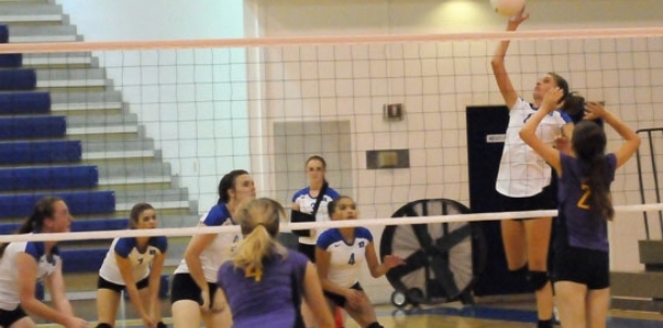 Despite loss, Solomon pleased with Lady Hornets’ play