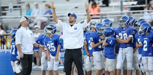 Bryant White closes out season with convincing win over Benton