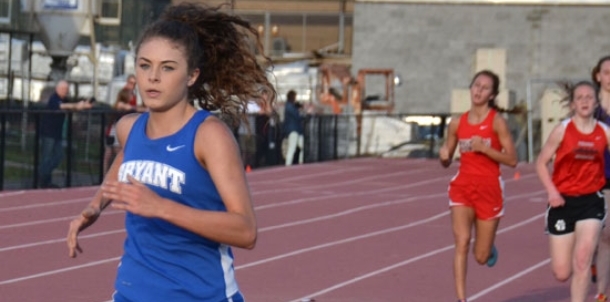 Hood, Lewis lead Lady Hornet contingent at Lake Hamilton meet