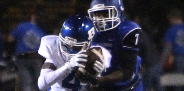 Hornets draw a ‘Royal’ flush, trump the Wampus Cats