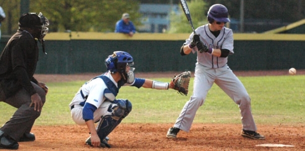 First-place showdown No. 1: Hornets 8, El Dorado 0