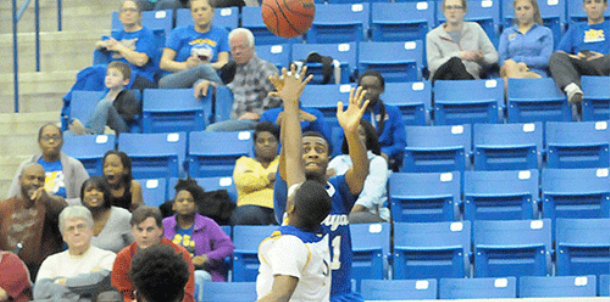 Hornets’ remarkable comeback falls 2 points short at North Little Rock
