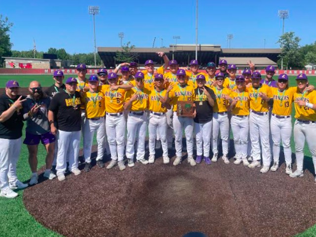 Baseball team after their 8-3 District Finals win