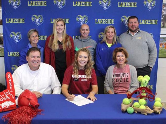 Lakeside's Rice makes it official, signs with UA