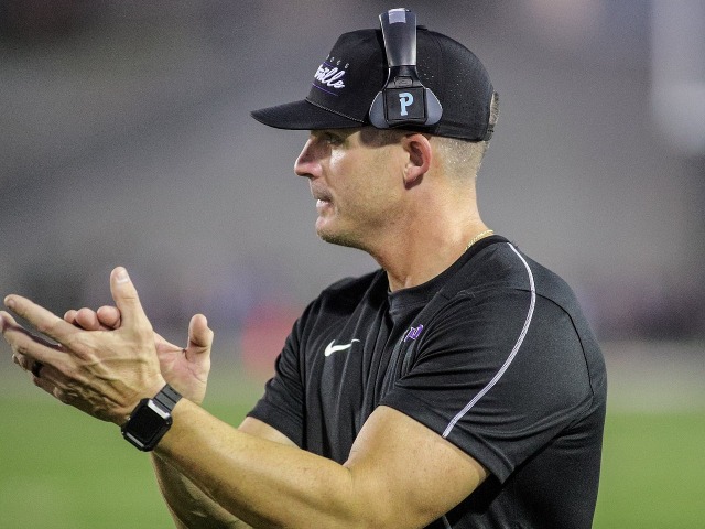 Fayetteville pulls away, drubs Cabot